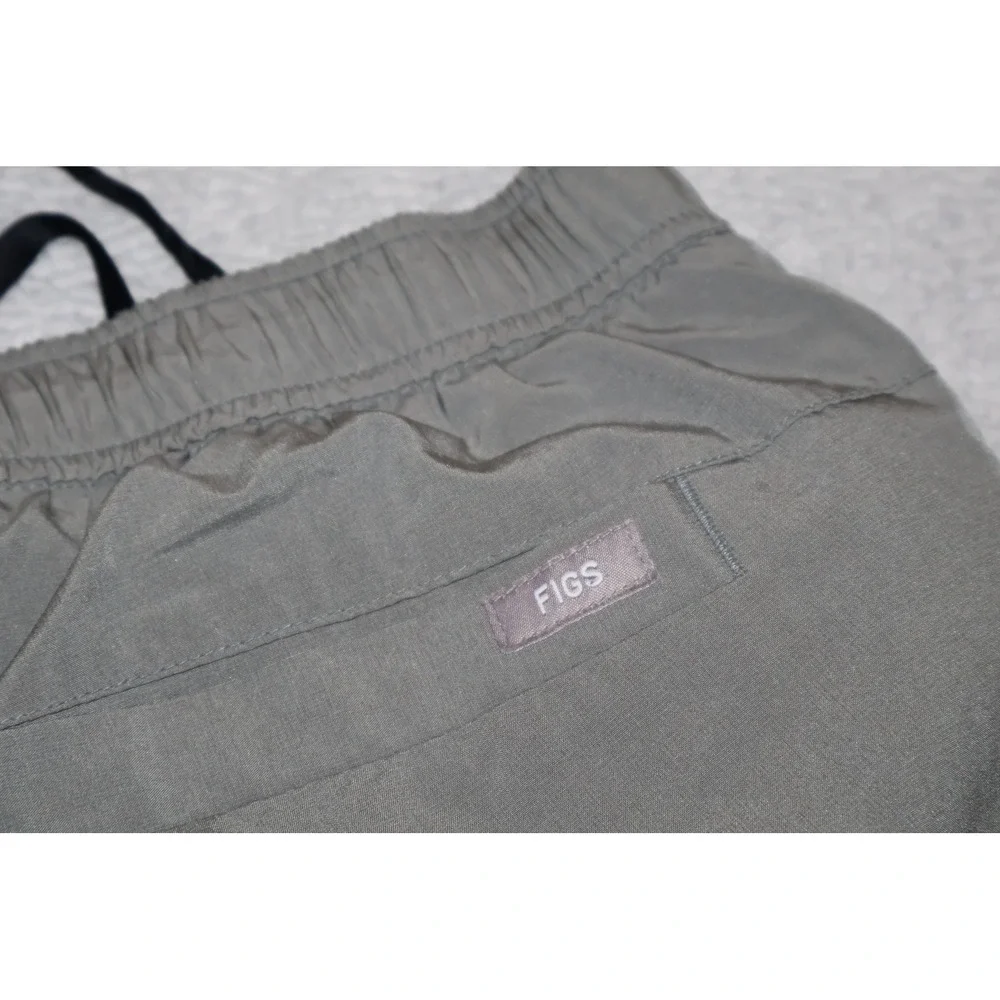 Figs Scrub Set Mens XL Olive Green V-Neck Top Jogger Pants Technical Uniform **